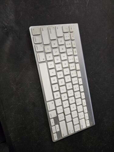 GENUINE Apple Wireless Bluetooth Keyboard A1314 Mac Aluminium