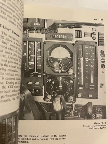 US Air Force AFM 51-37 Instrument Flying c. November 1st, 1971 Paperback New - Picture 3 of 8