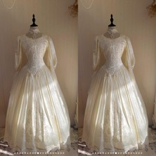 Victorian Vintage Wedding Dresses Long Sleeves Scoop Neck A-Line Bridal Gowns