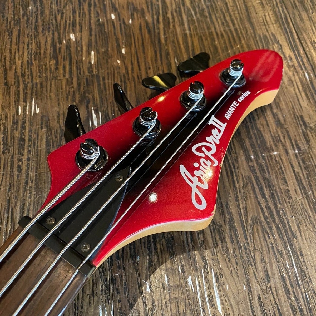 Aria Pro II Avante Series AVB-50 Electric Bass Guitar Shipping