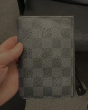 louis vuitton passport cover
