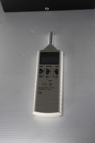 Extech 407736 Sound Level Meters - Sound Level: 35 dB to 130 dB - Picture 5 of 11