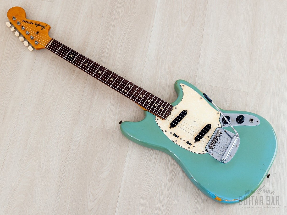 1968 Fender Mustang Vintage Offset Guitar Daphne Blue w/ Case | eBay