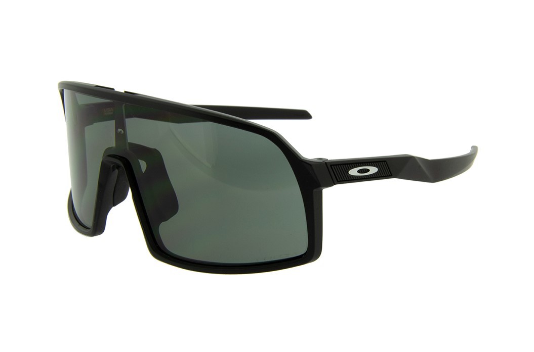 OAKLEY SUTRO S OO 9462 0728 В ЧЕРНОЙ ОПРАВЕ С СЕРЫМИ ЛИНЗАМИ 23990₽