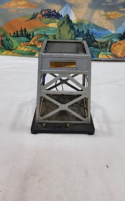 LIONEL 165 182 CRANE BASE, STRUCTURE AND TERMINAL BLOCK