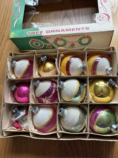 Shiny Brite Christmas Tree Ornaments Vintage Unsilvered Mica Stencil Indent 12