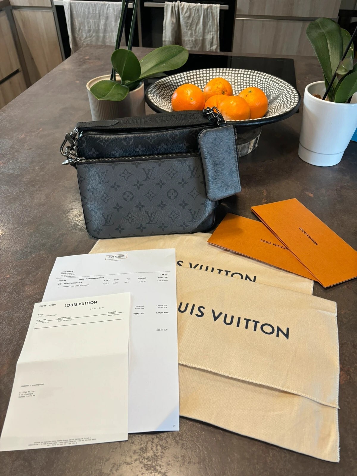 Authentic Louis Vuitton LV Trio Messenger Bag Retail $2700