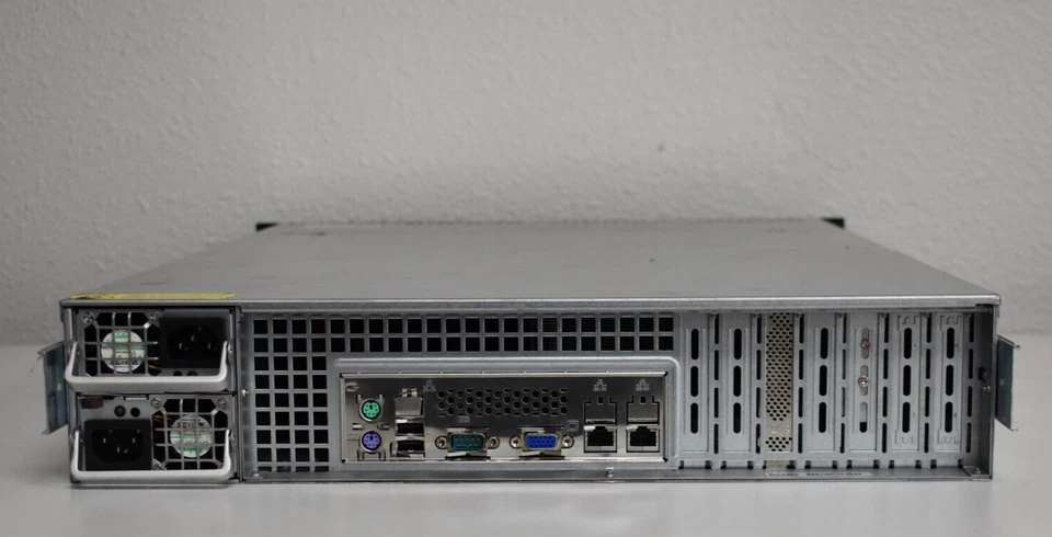 Barracuda WEB FILTER 810 2x AMD Opteron 6386 SE 2.8GHz 64GB 4x 1TB HDD 2x PSU - Image 3 of 3