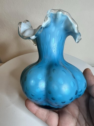 FENTON BLOWN GLASS 5" BLUE MELON POLKA DOT VASE - Picture 3 of 10