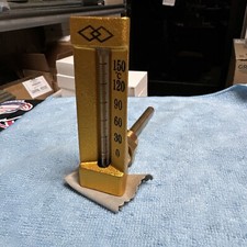 0-150 C INDUSTRIAL V-SHAPE THERMOMETER RIGHT ANGLE