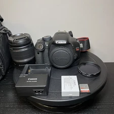 Canon T2i Bundle W/ 18-55mm, Lens Cover And Bag *TESTED WORKS GREAT