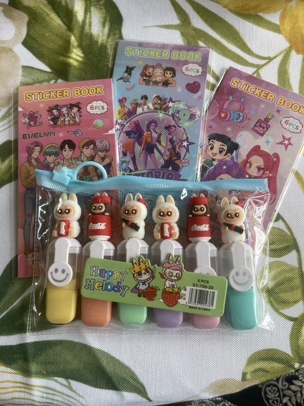 Sticker Book 4 Set w/ Happy Melody Highlighters, Multicolor, MPN SY-709-28