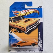 2011 Hot Wheels Muscle Mania Mopar '12 1969 Dodge Coronet Super Bee Orange
