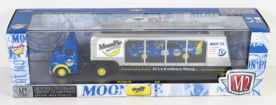 M2 Machines Auto Hauler Moon Pie 1957 Dodge COE 1969 Charger Daytona R10 13-08 - Image 4 of 4