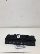 Renault Clio MK5 Hatchback 5 Door 2020-2024 HAZARD SWITCH PANEL 283E85899R