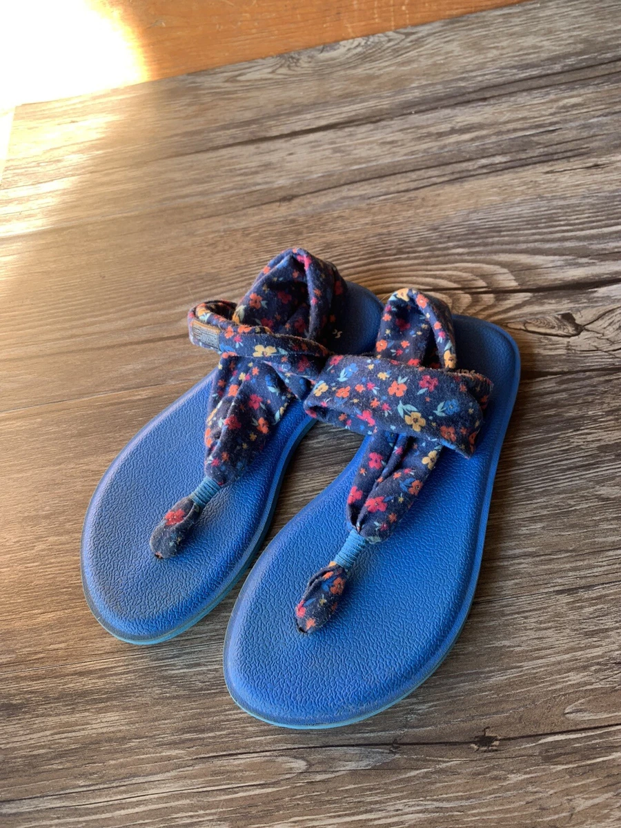 Sanuk Women s YOGA SLING 2 PRINTS Flip Flop Thong Sandal Size 2 3