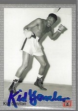 Tarjeta de boxeo autografiada por Kid Gavilan 1991 todo el mundo certificado de autenticidad
