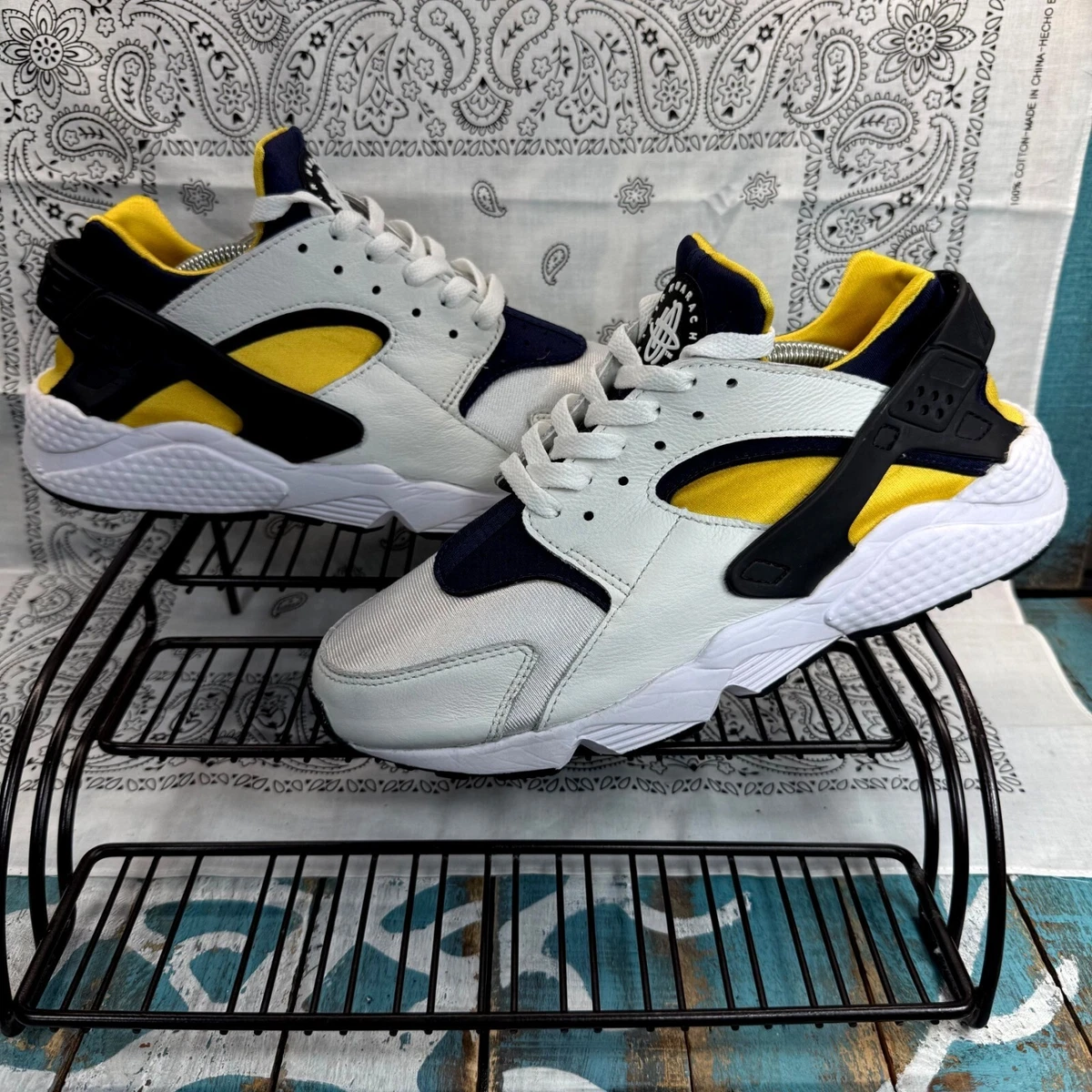 Nike Air Huarache Michigan | eBay display picture 1