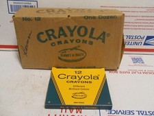1 Dozen NOS Vintage CRAYOLA Crayons-12 Count Binney & Smith 1980's