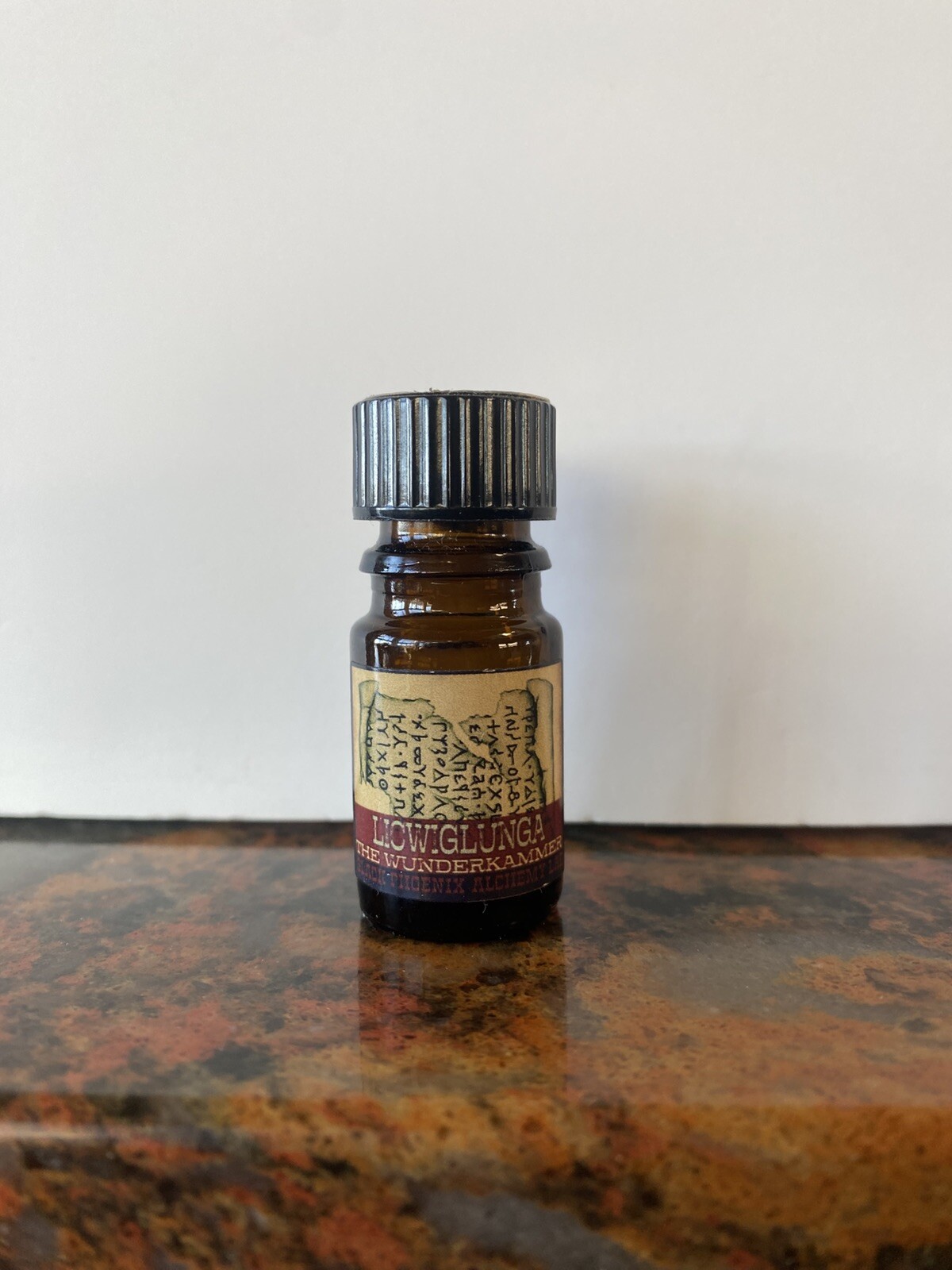 Black Phoenix Alchemy Lab (BPAL) Fragrance Oil - Licwiglunga ...