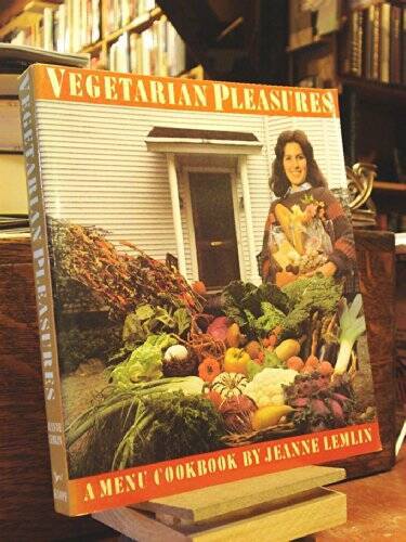 Vegetarian Delights by Jeanne Lemlin - Paperback - Gently Used