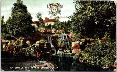 Irland - Wasserfall in stephens green, dublin