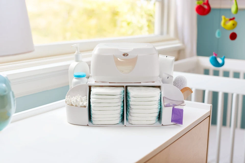 Organizador de cambio de apilador de pañales para bebé Munchkin®, blanco, unisex Foto 4 de 4