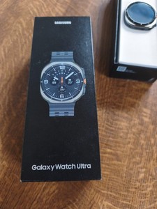 Samsung Galaxy Watch Ultra 47mm Titanium Silber 2025 LTE Android + OVP, Extras!