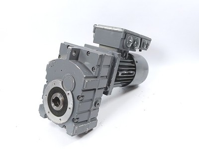 LENZE GFL04-2MHCR-063C12 AC Shaft-Mounted Helical Geared Motor 0.12kW w/ Gearbox