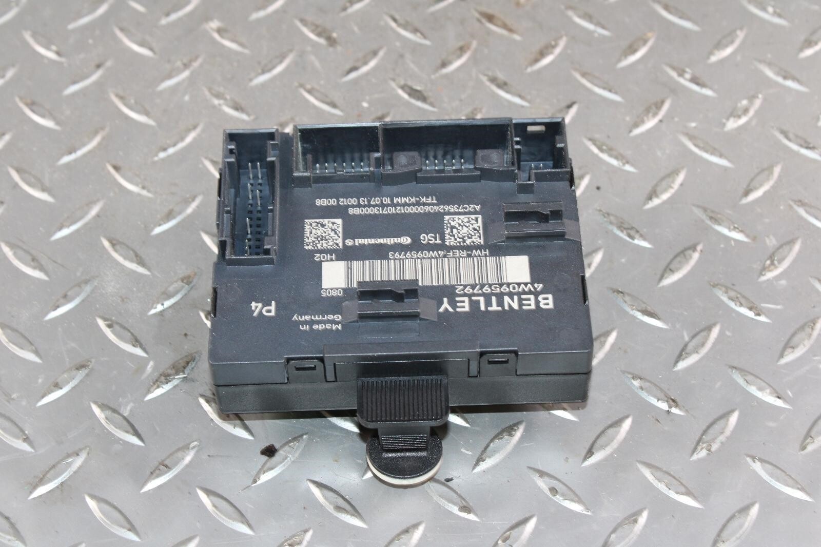 13-18 Flying Spur Electronic Front Passenger Side Right RH Door Control Module