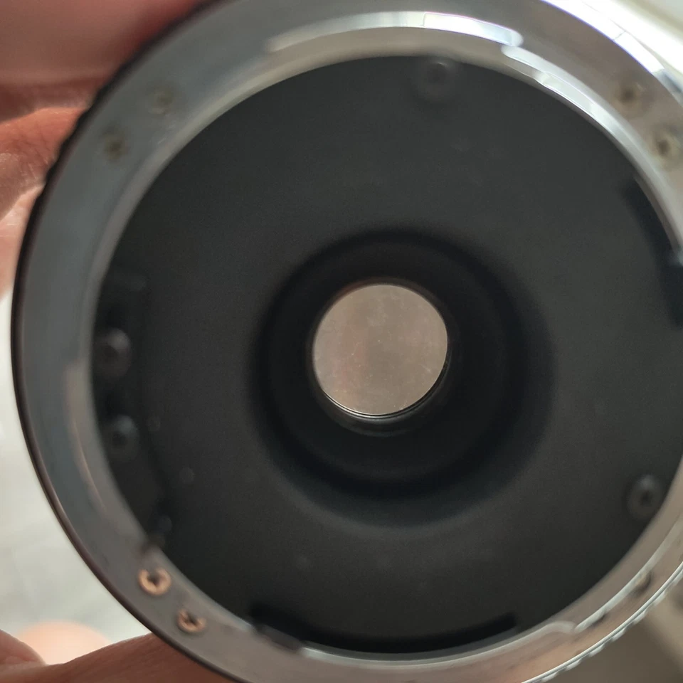 Yashica ML 42-75mm F3.5-4.5 MF Zoom Lens Contax Yashica C/Y Mount - Image 4 of 4