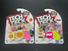 Tech Deck ULTRA RARE Neon Invasion Santa Cruz AND DHK Fingerboards VHTF.