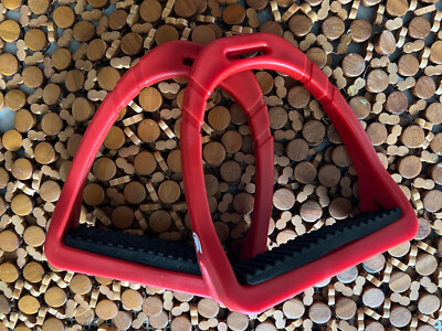 Plastic Polymer Composite Horse Stirrups Light Weight Durable Traction 4.75''