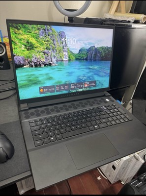 RTX 4090 Alienware Gaming Laptop for sell