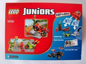 Lego Ninjago Juniors 10722 Snake Showdown NEW car motorcycle retired