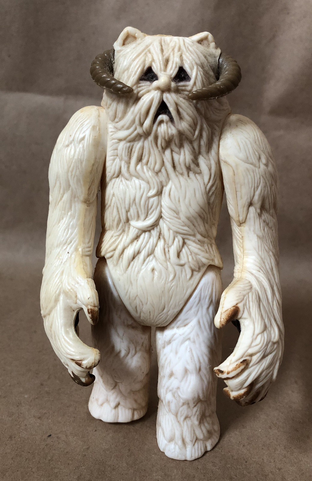 1981 Vintage Star Wars Empire Strikes Back Hoth Wampa ESB Ti