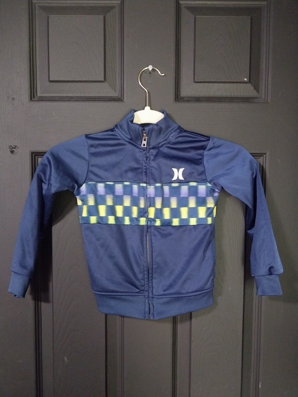 Hurley 3T full zip sweatshirt toddler, navy skate Pockets  Jacket