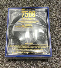 Sony MDR-7506 Studio Monitor Headphones Closed-Back 40mm Wired Black