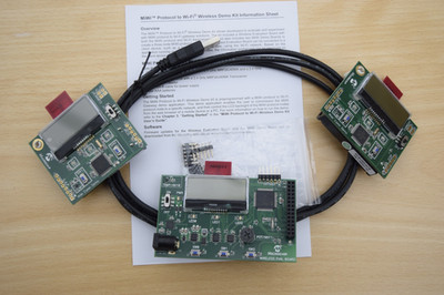 Microchip DM182018 MiWi Protocol Wireless Demo Kit 2.4GHz MRF24J40MA RF IoT PIC