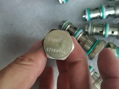 1PS New Danfoss SV04V Shuttle Valve AD