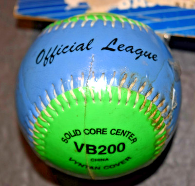 VINTAGE MacGregor OFFICIAL ''Solid Core Center - VB200,'' Baseball, New and Sealed