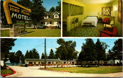 Postcard Town House Motel Multiple Views Mackinaw City Michigan 1964