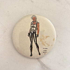 Heroes & Villians Marvel Buttons Badge Pin Vintage 1986 Storm X-Men Series A