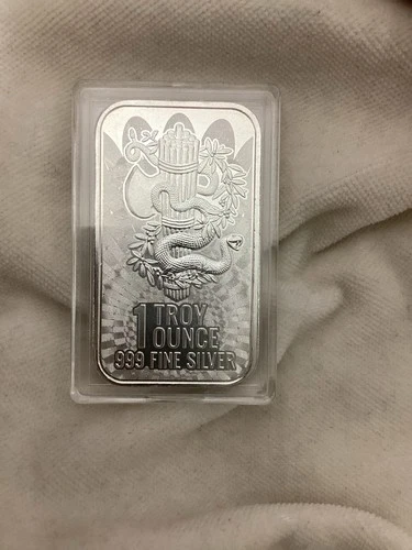 E PLURIBUS UNUM LADY LIBERTY 1 Troy Ounce SILVER BAR
