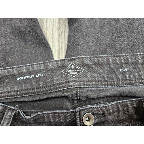 St. John's Bay Womens Size 16W Pockets Bootcut Leg Black Grey Denim Jeans - Picture 4 of 11