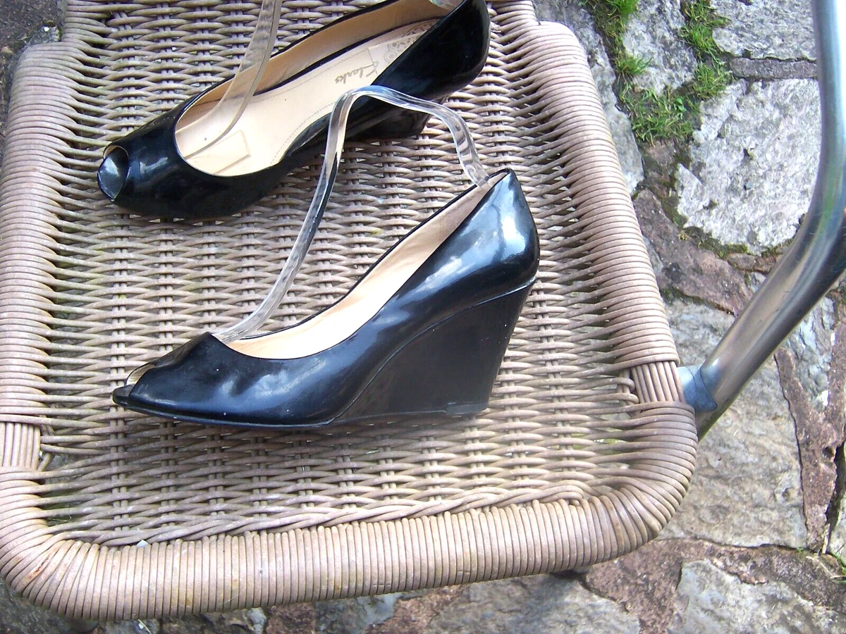 Clarks hotsell heels online
