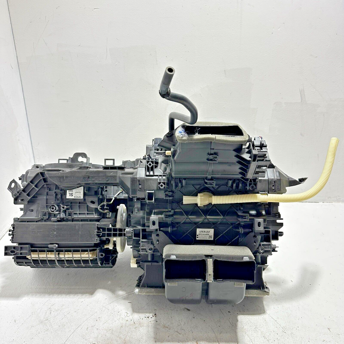 クロネコ 2018-2024 TOYOTA CAMRY AC HVAC CLIMATE HEATER BLOWER HOUSING BOX