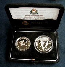 1994 SAN MARINO 2 silver coins 500&1000 £ UNC/PROOF Soccer Championship USA