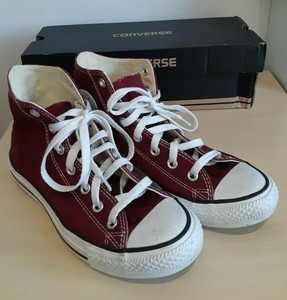 chuck taylor all star classic maroon