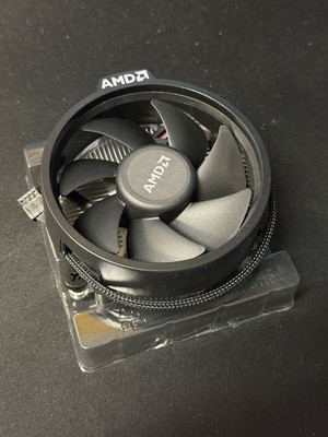 AMD Wraith CPU Fan with Heatsink 712-000052 Aluminum Plastic Black and Silver